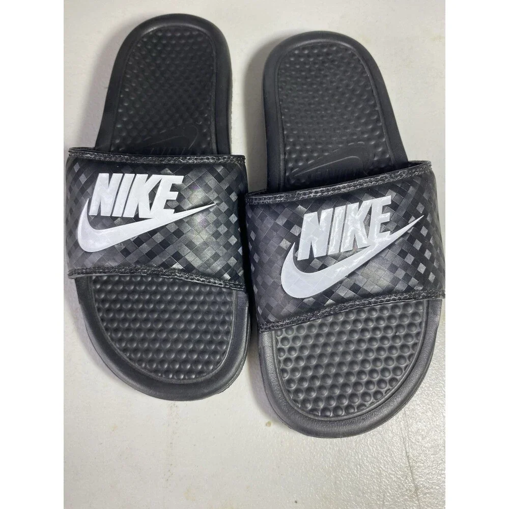 Nike Women’s Benassi JDI Slides Black Diamond Pattern 343881-011 Size 7